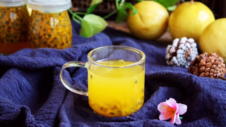 冬喝金色百香果蜂蜜茶 