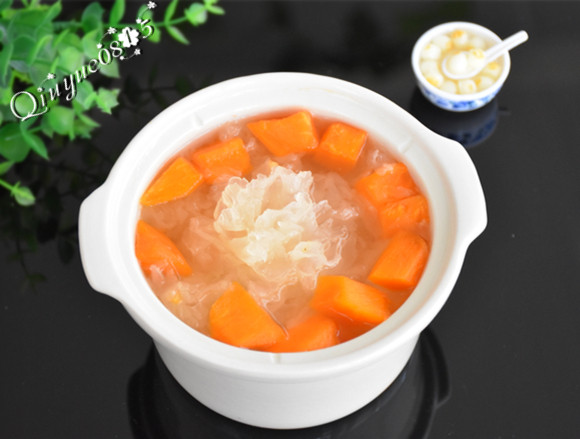 冰糖银耳炖木瓜#健康美颜餐# 